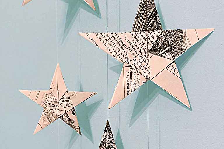 Origami paper star decoration