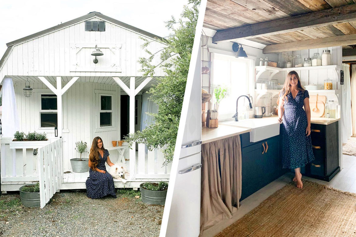 Jori Wilkinson's Tiny FarmHouse Shed Is Ready For The Christmas Celebration!