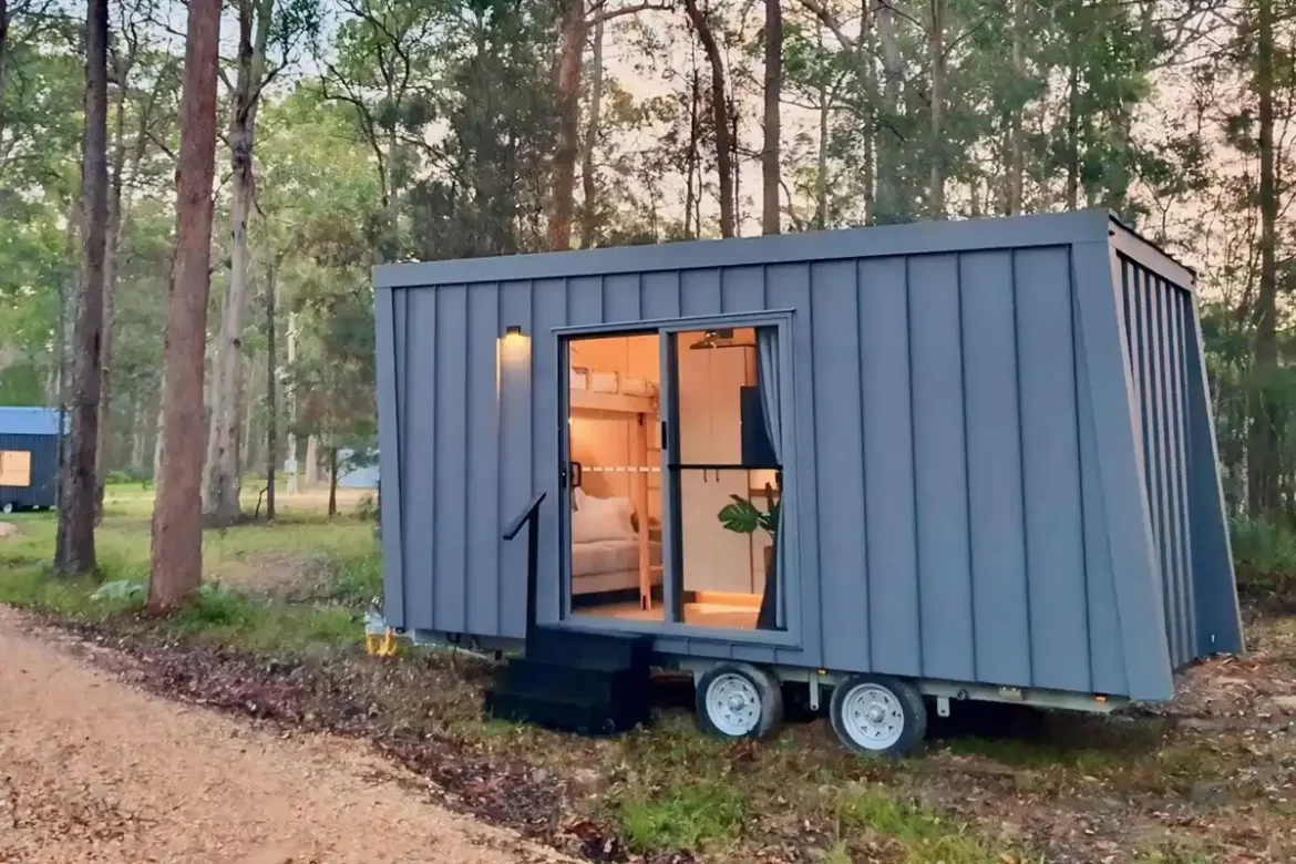 The Chipper Tiny House by Häuslein Tiny House Co. – compact and ready for the road.